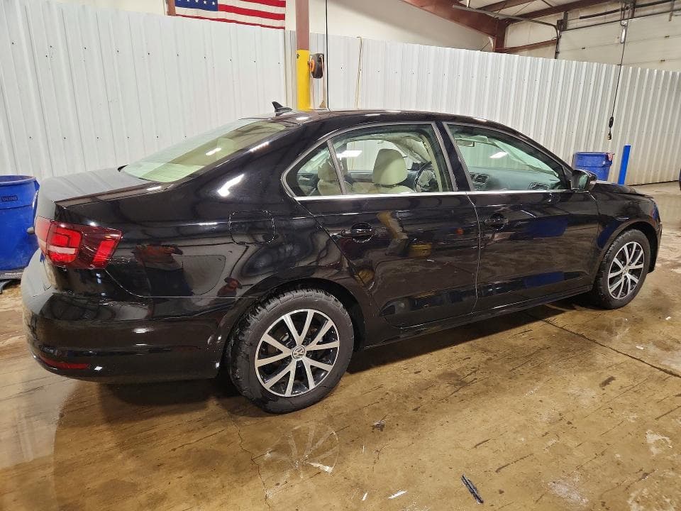 2017 VOLKSWAGEN JETTA SE 3