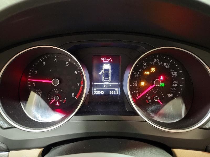 2017 VOLKSWAGEN JETTA SE 9