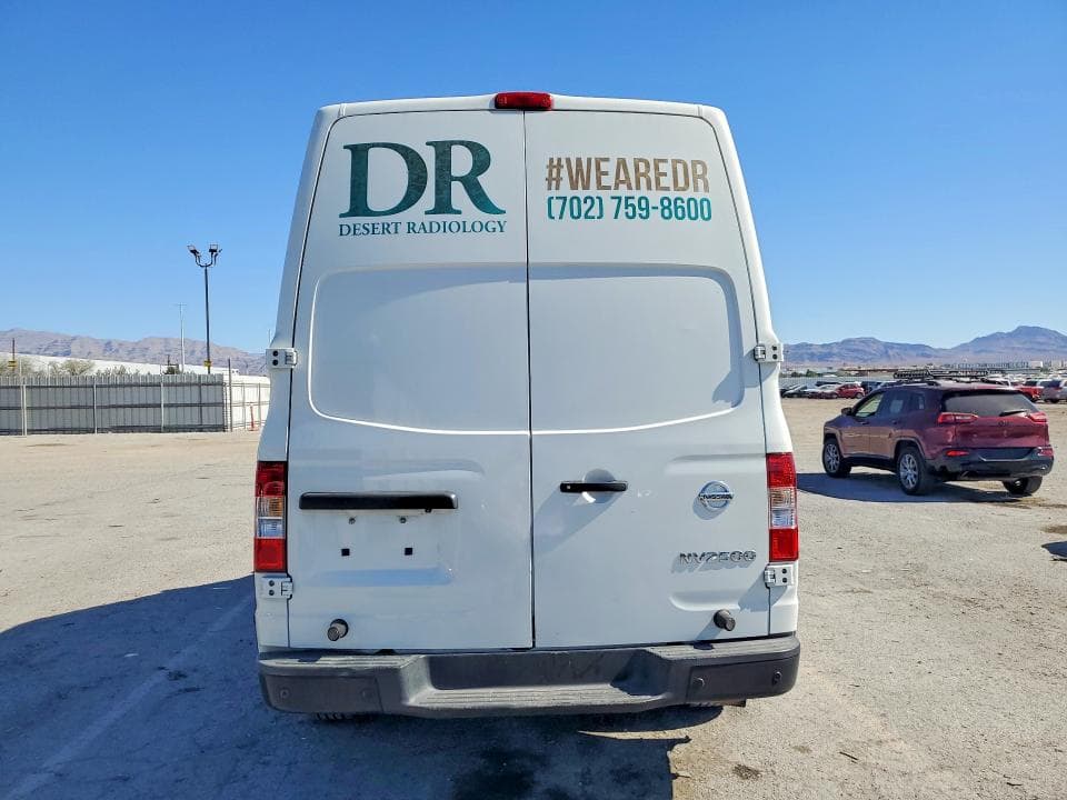 2018 NISSAN NV 2500 HD SV 6