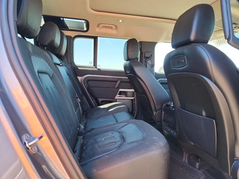 2020 LAND ROVER DEFENDER 110 S 11