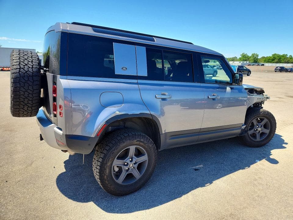 2020 LAND ROVER DEFENDER 110 S 3