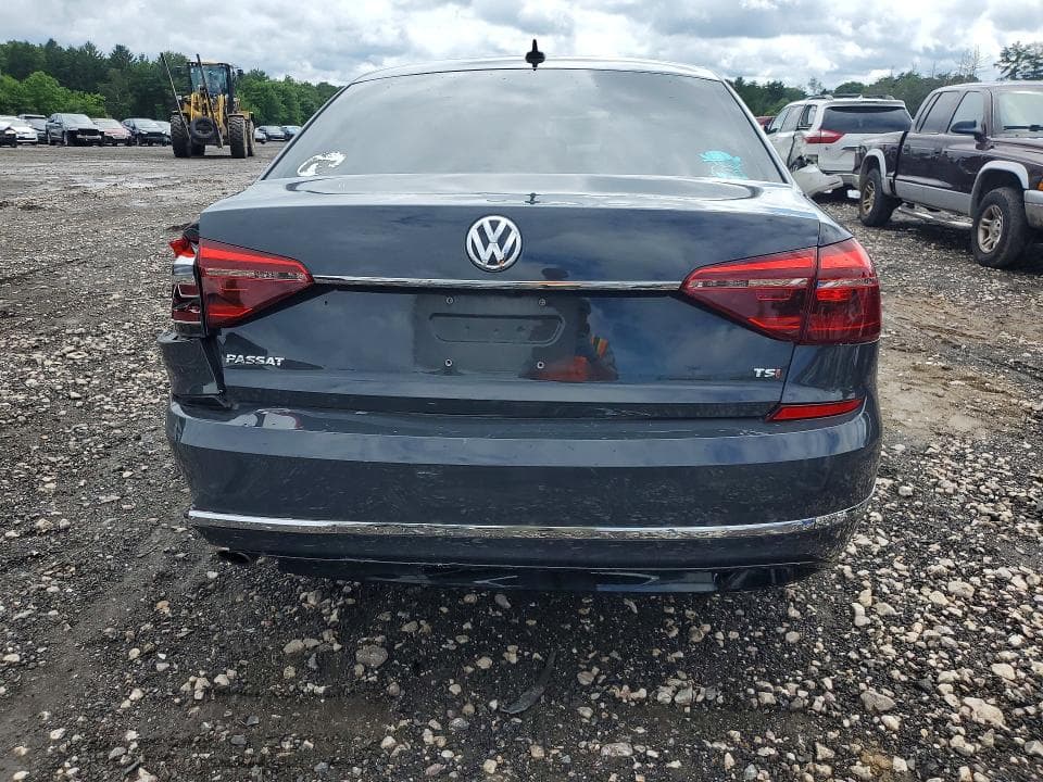 2017 VOLKSWAGEN PASSAT R-LINE 6