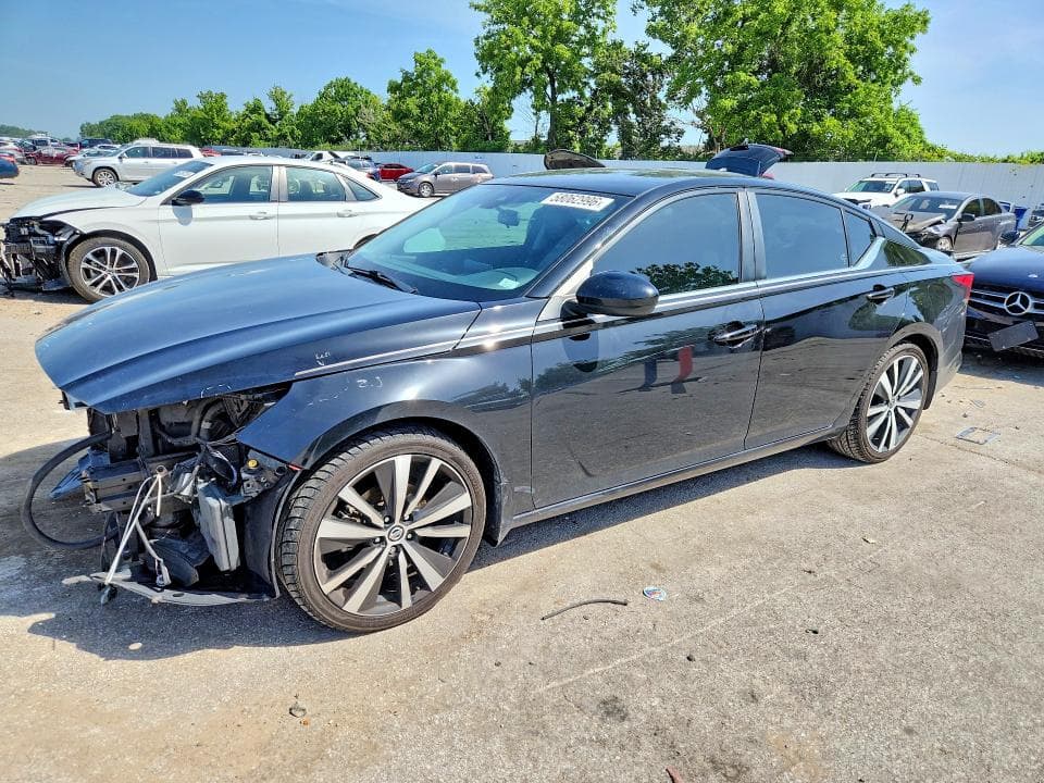 2022 NISSAN ALTIMA SR - 1