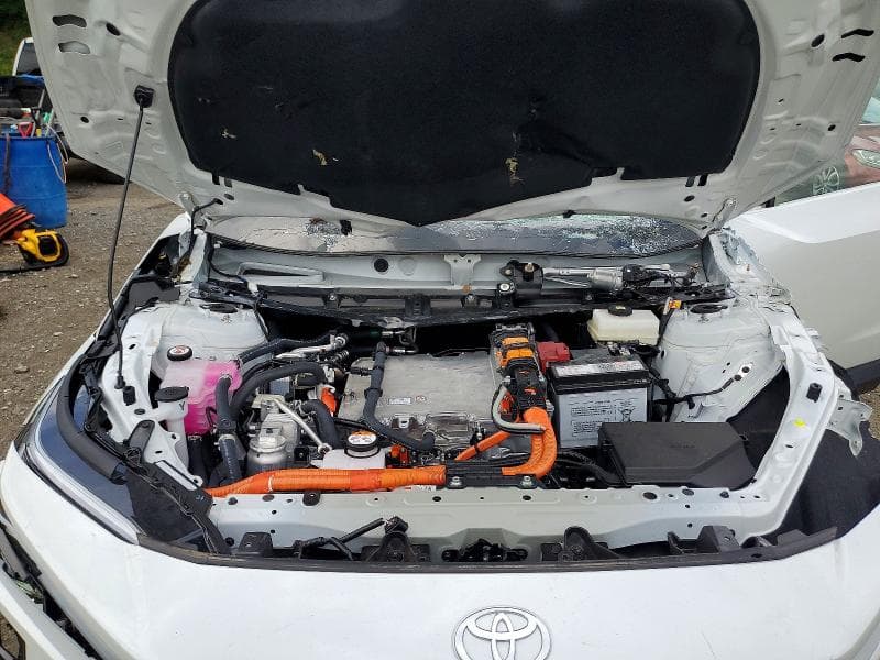 2026 TOYOTA BZ XLE 12