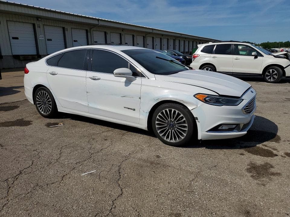 2017 FORD FUSION TITANIUM HEV 4