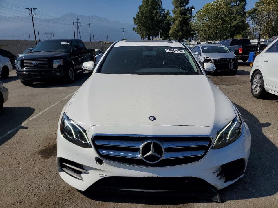 2017 MERCEDES-BENZ E 300 5