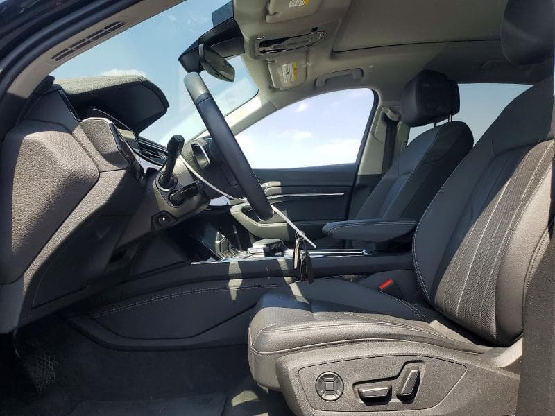 2024 AUDI Q8 E-TRON PREMIUM PLUS 7