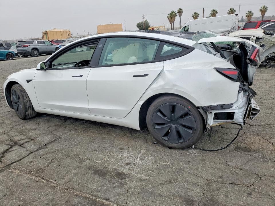 2024 TESLA MODEL 3 2