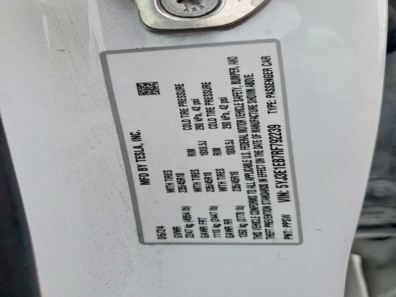 2024 TESLA MODEL 3 12