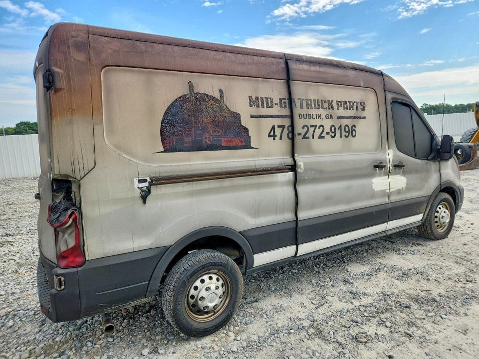 2023 FORD TRANSIT 250 DELIVERY VAN 3