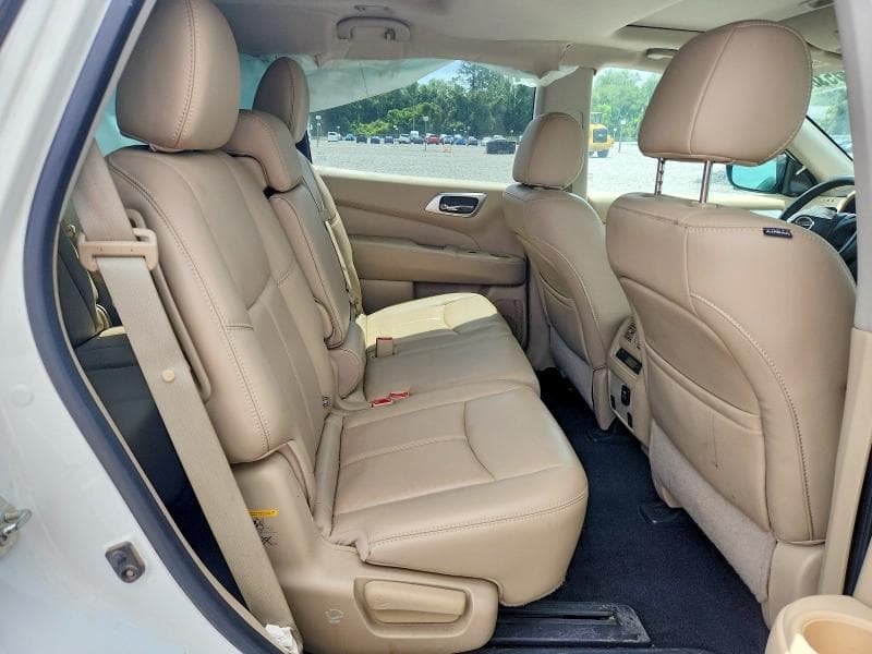 2017 NISSAN PATHFINDER SL 11