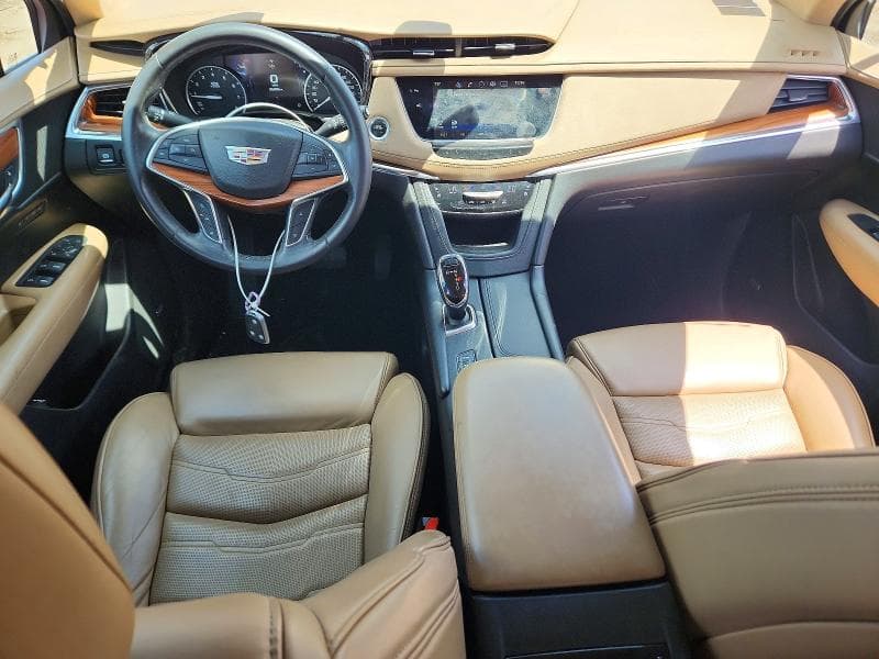2017 CADILLAC XT5 PLATINUM 8
