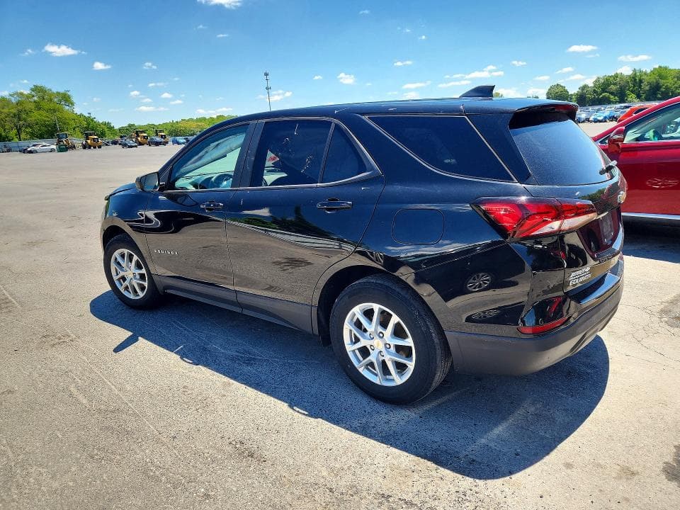 2022 CHEVROLET EQUINOX LS 2