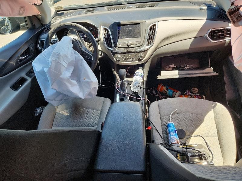 2022 CHEVROLET EQUINOX LS 8