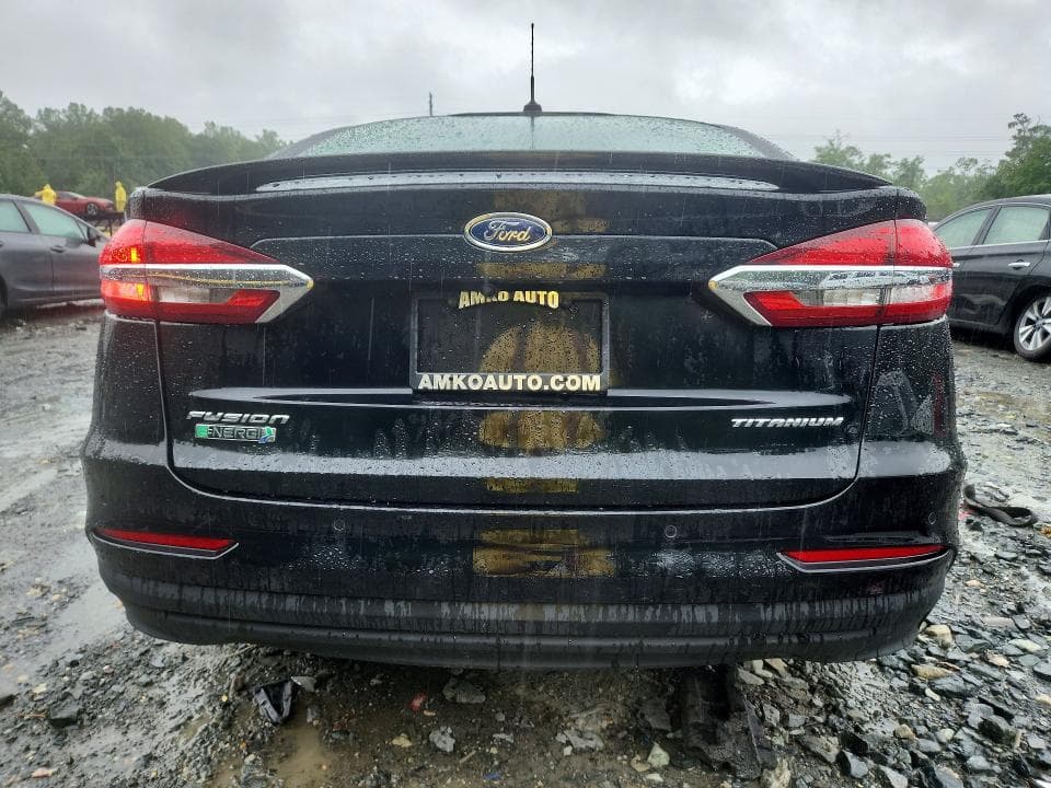 2019 FORD FUSION TITANIUM 6