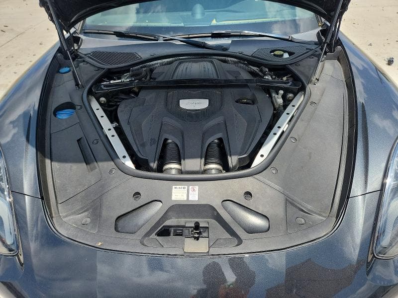 2018 PORSCHE PANAMERA 4S 11