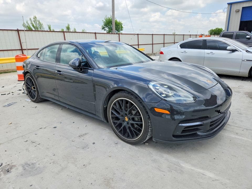 2018 PORSCHE PANAMERA 4S 4
