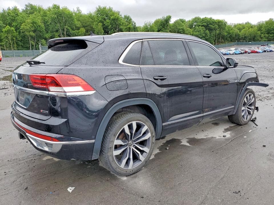 2022 VOLKSWAGEN ATLAS CROSS SPORT SEL PREMIUM R-LINE 3