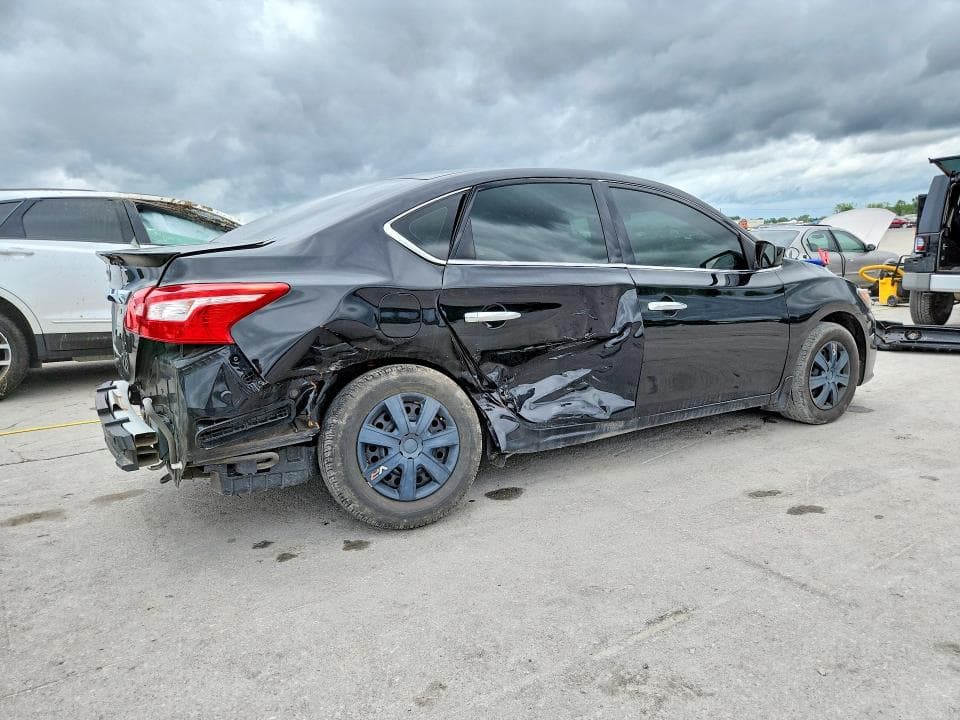 2018 NISSAN SENTRA S S 4