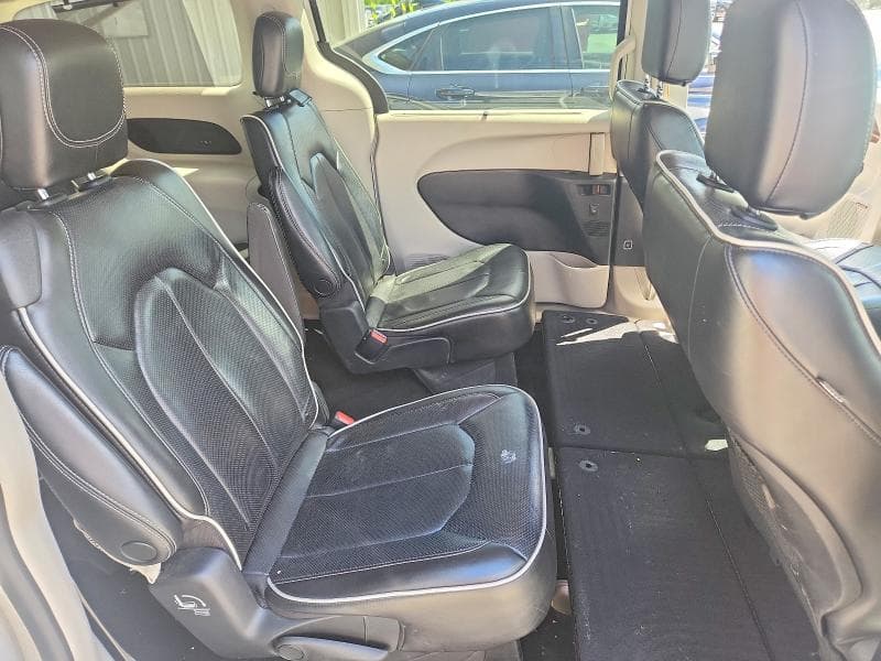 2022 CHRYSLER PACIFICA LIMITED LIMITED 11