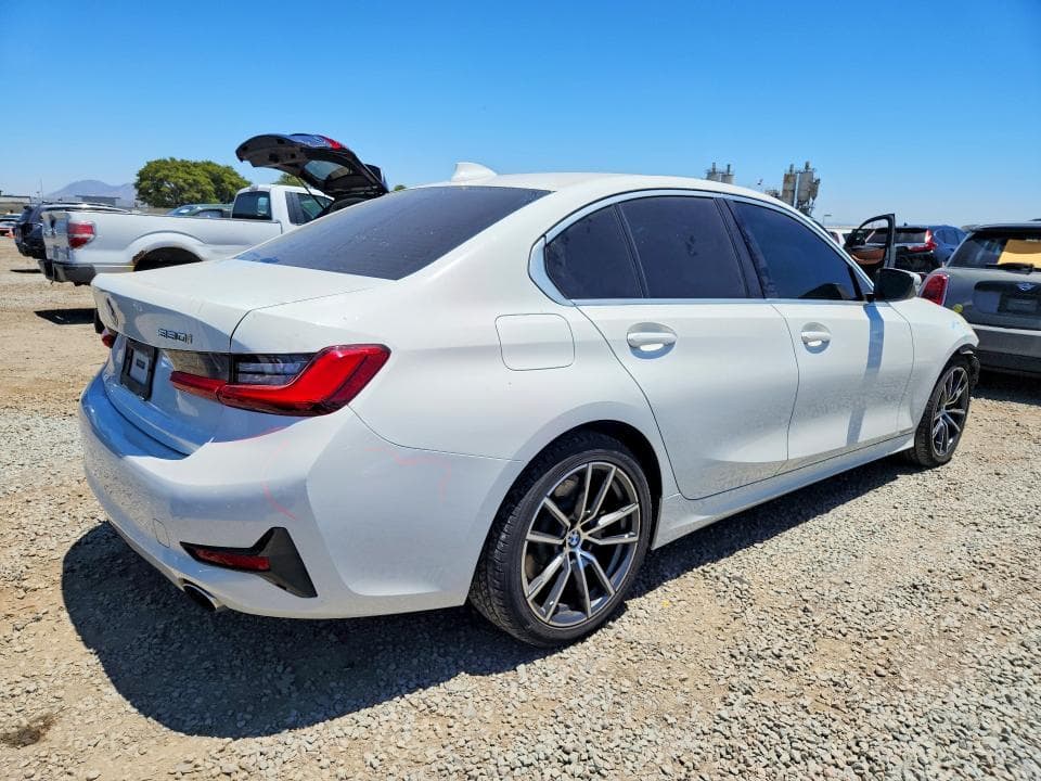 2020 BMW 330I 3