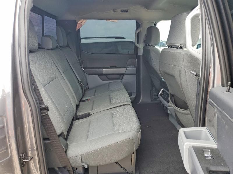 2024 FORD F150 XLT 11
