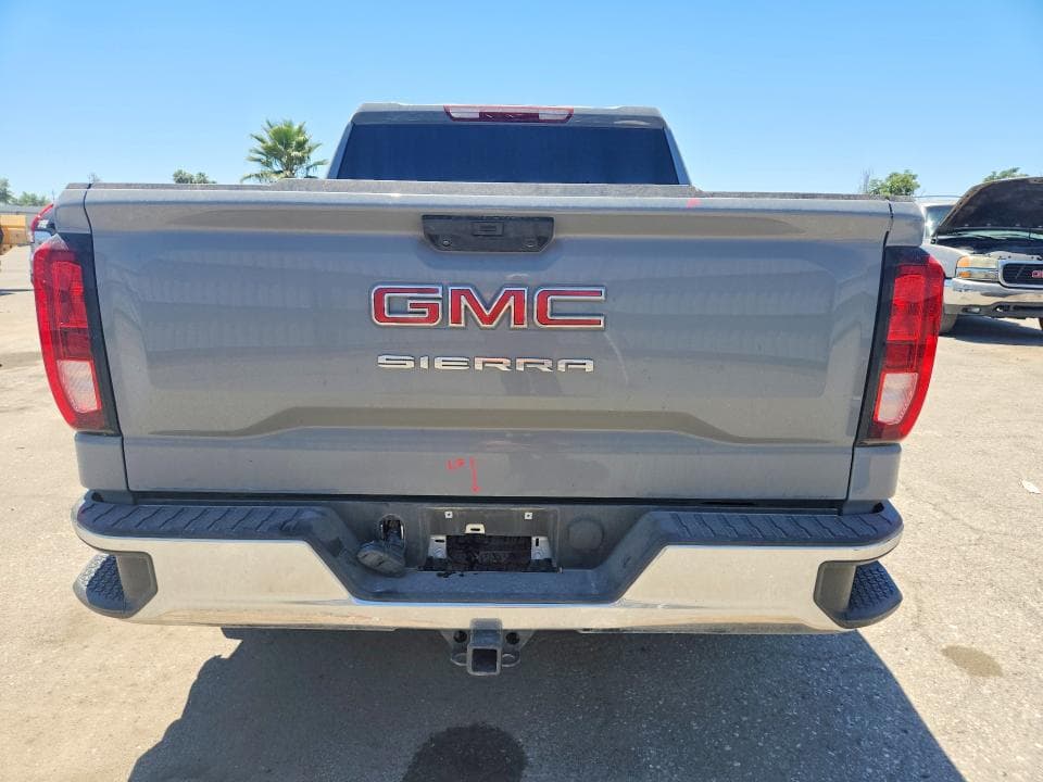 2025 GMC SIERA 6