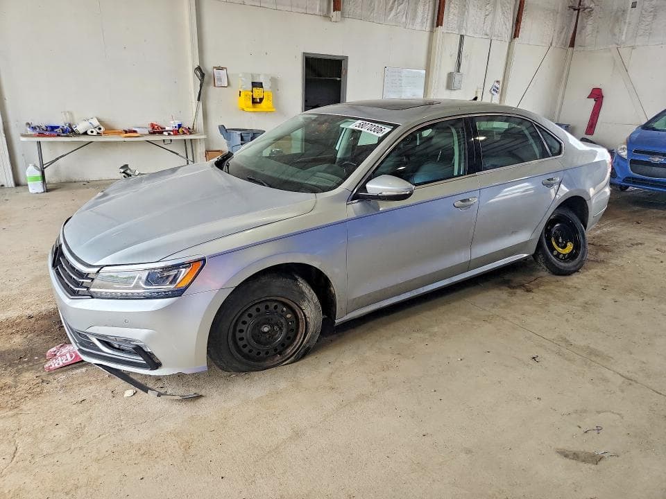 2018 VOLKSWAGEN PASSAT SE SE - 1