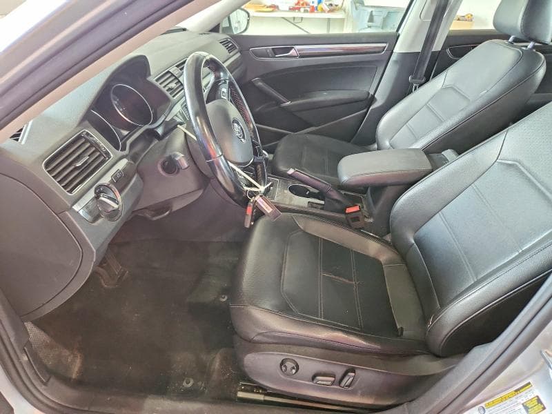 2018 VOLKSWAGEN PASSAT SE SE 7