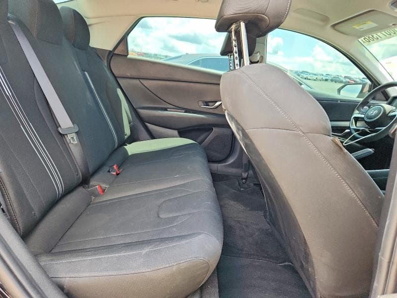 2021 HYUNDAI ELANTRA SEL SEL 10