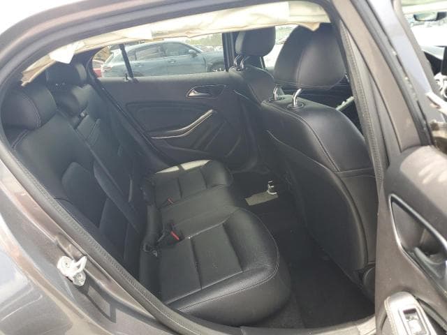 2018 MERCEDES-BENZ GLA 250 11