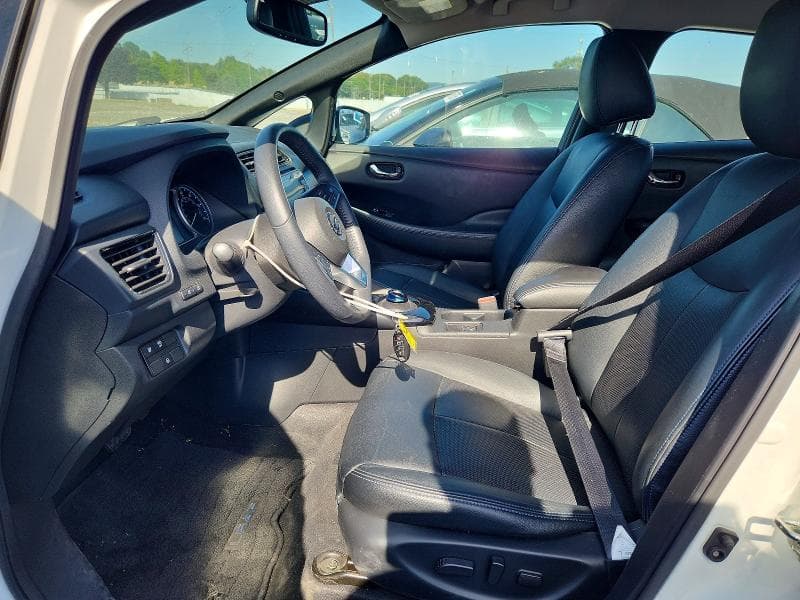 2020 NISSAN LEAF SV SV 7
