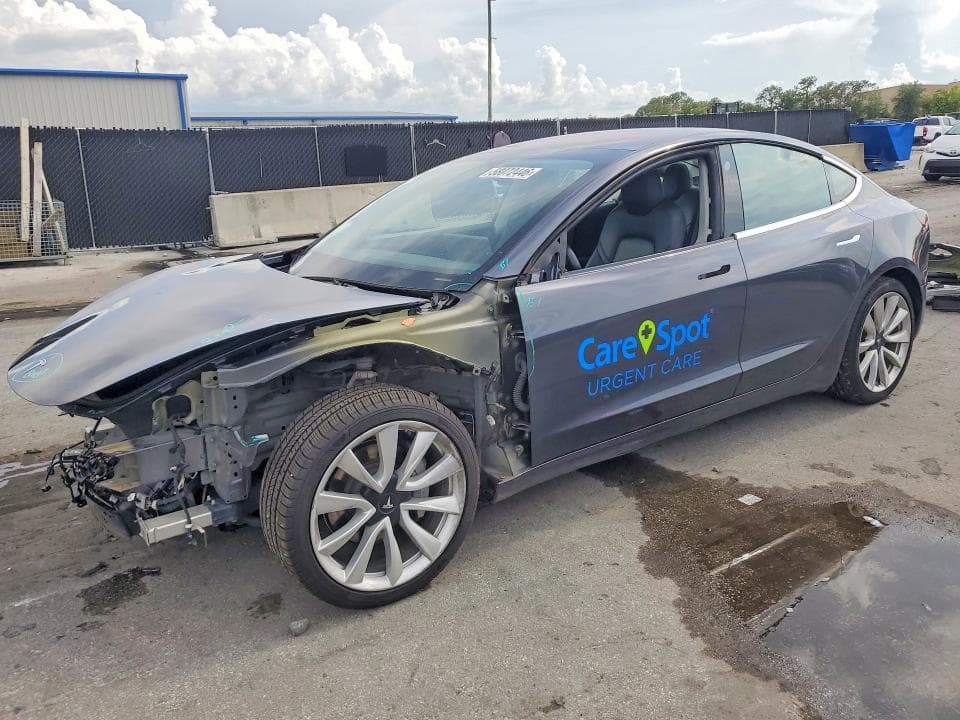2018 TESLA MODEL 3 - 1
