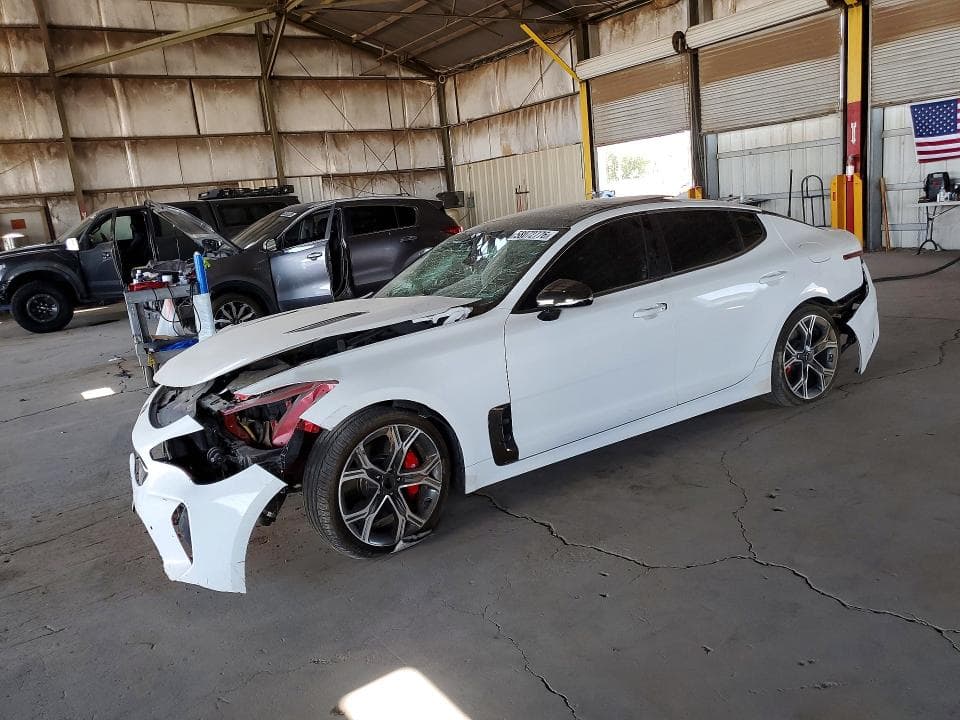 2018 KIA STINGER GT1 - 1