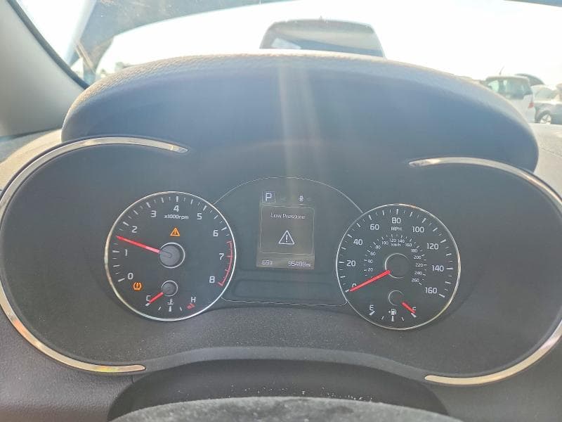 2018 KIA FORTE LX LX 9