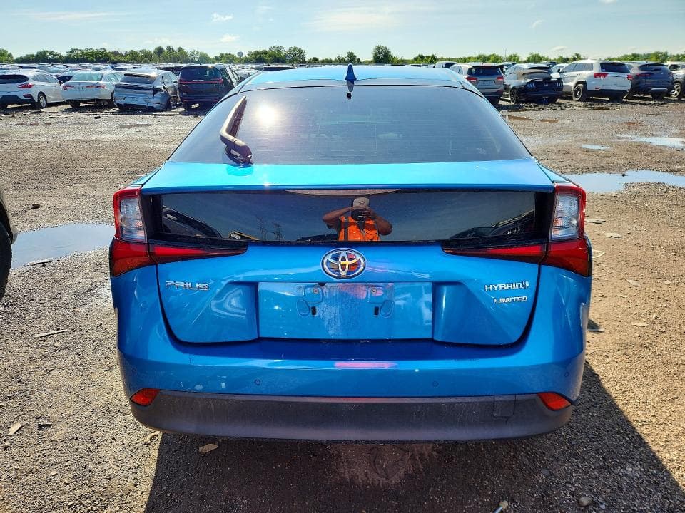 2019 TOYOTA PRIUS LIMITED LIMITED 6