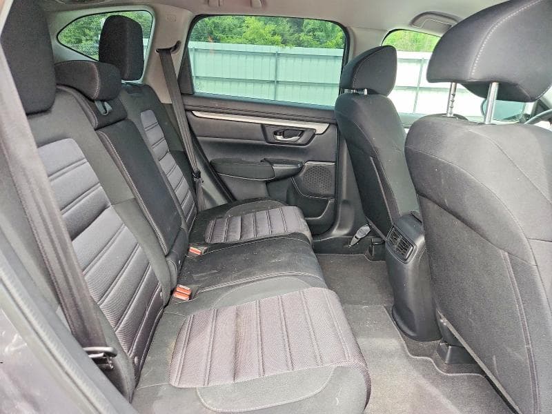 2018 HONDA CR-V LX 11