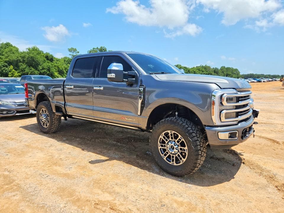 2025 FORD F250 SUPER DUTY 4