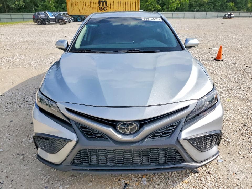 2023 TOYOTA CAMRY SE SE 5