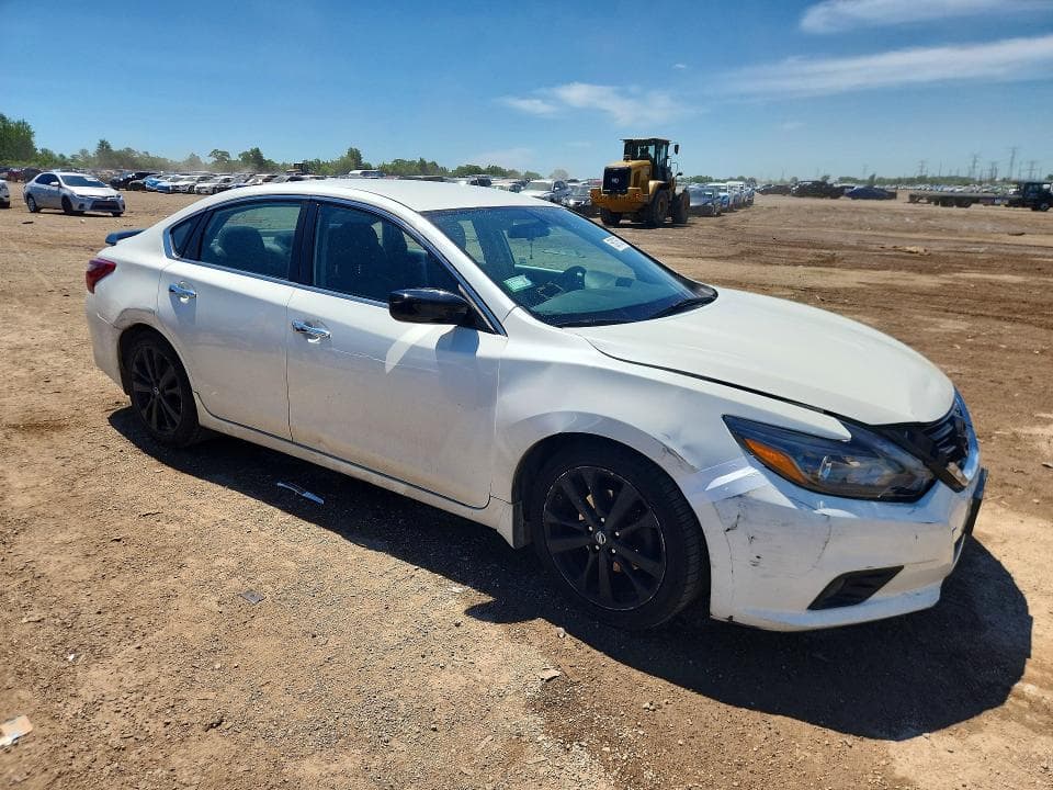 2017 NISSAN ALTIMA 2.5 SR 4
