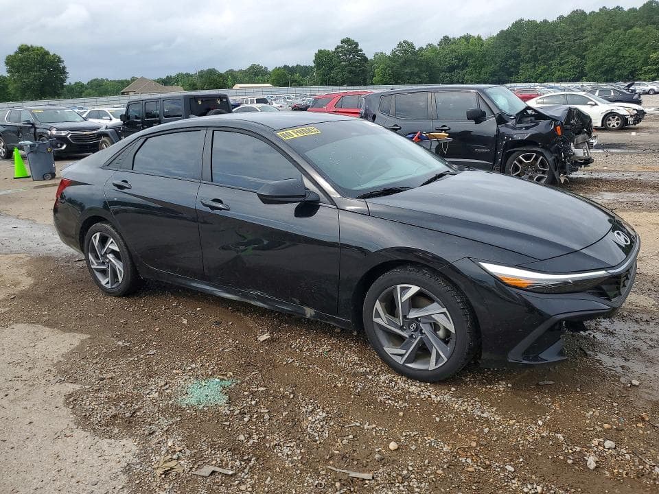 2025 HYUNDAI ELANTRA SEL SPORT SEL SPORT 4