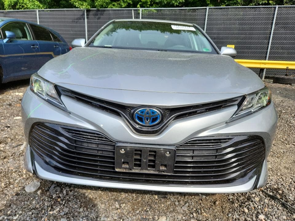 2018 TOYOTA CAMRY LE LE 5