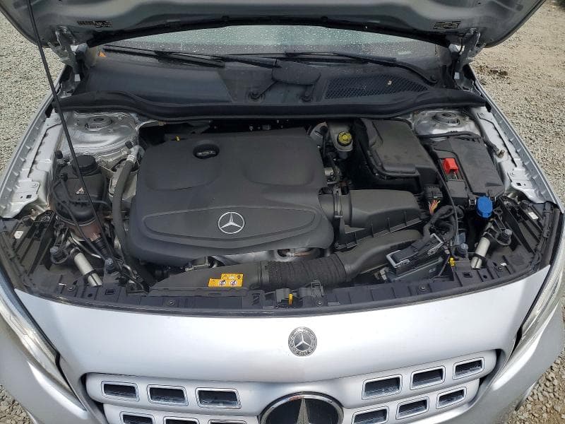 2019 MERCEDES-BENZ GLA 250 12