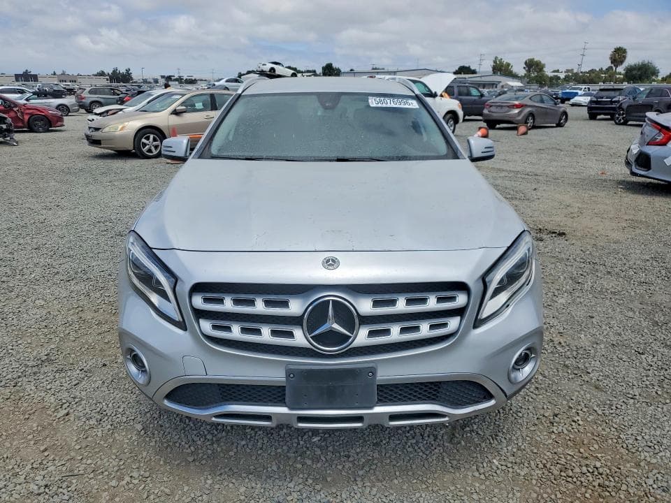 2019 MERCEDES-BENZ GLA 250 5