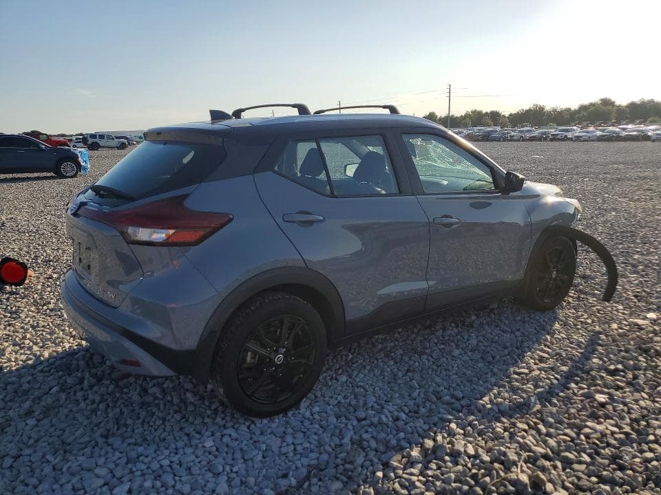 2021 NISSAN KICKS SV 3