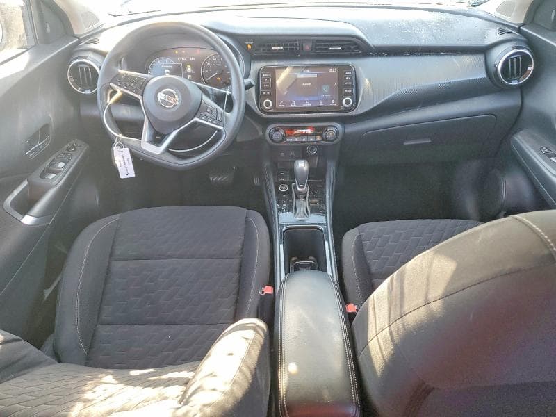 2021 NISSAN KICKS SV 8