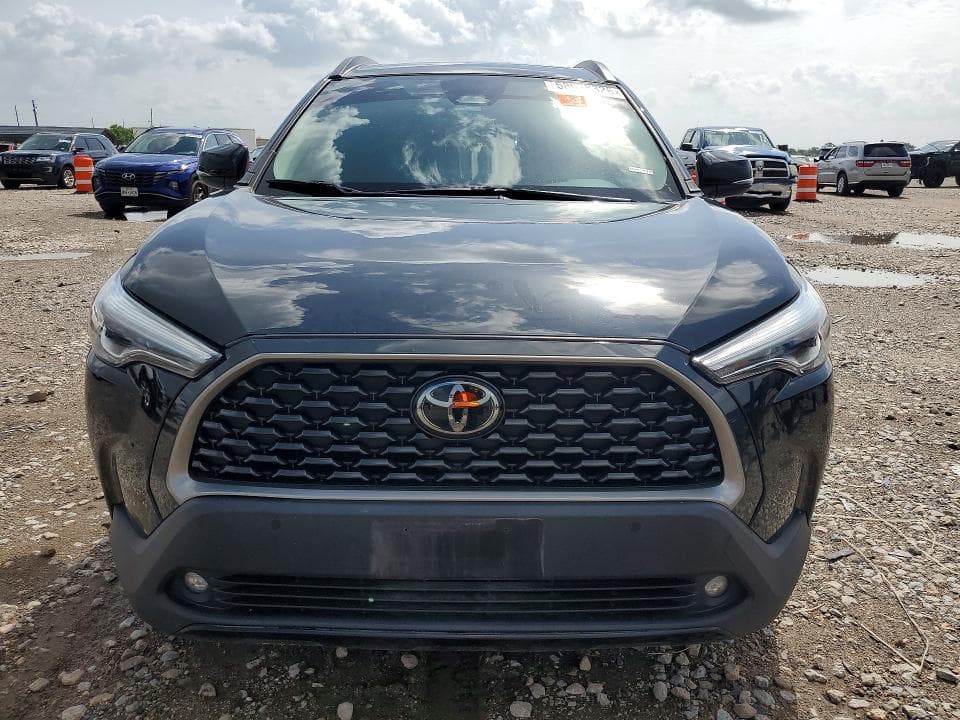 2023 TOYOTA COROLLA CROSS XLE XLE 5
