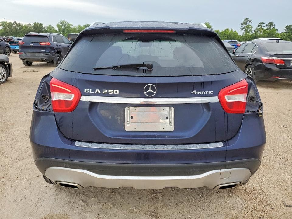 2018 MERCEDES-BENZ GLA 250 4MATIC 6