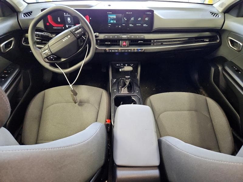 2026 KIA K4 LXS 8