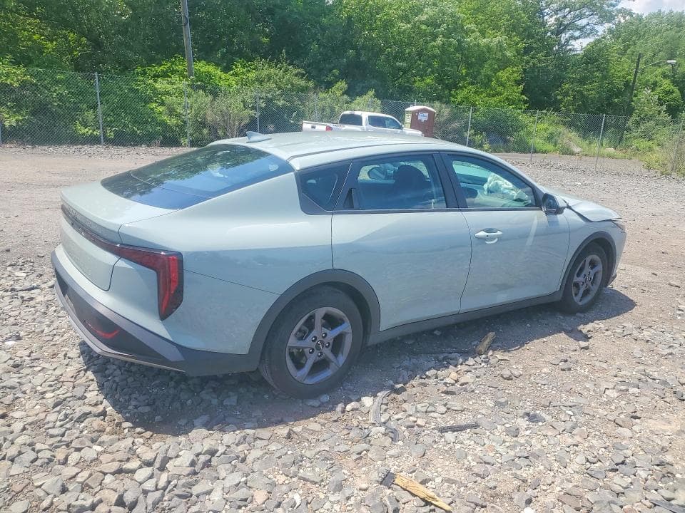 2025 KIA K4 LXS 3